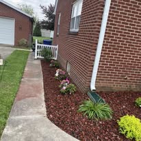 Dark mulch landscape bed